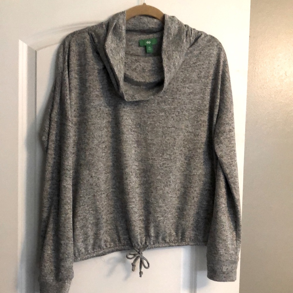 DIP Women’s grey lounge wear shirt